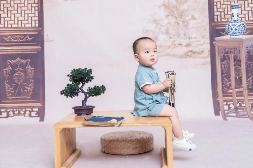 安顺孕妇几个月胸部变大